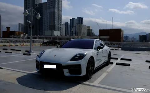 Porsche Panamera (976) 2025 купить в Москве